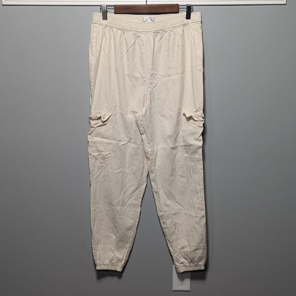 High-Waisted Stretch Tech Cargo Jogger Pants  Cream Color Size Medium